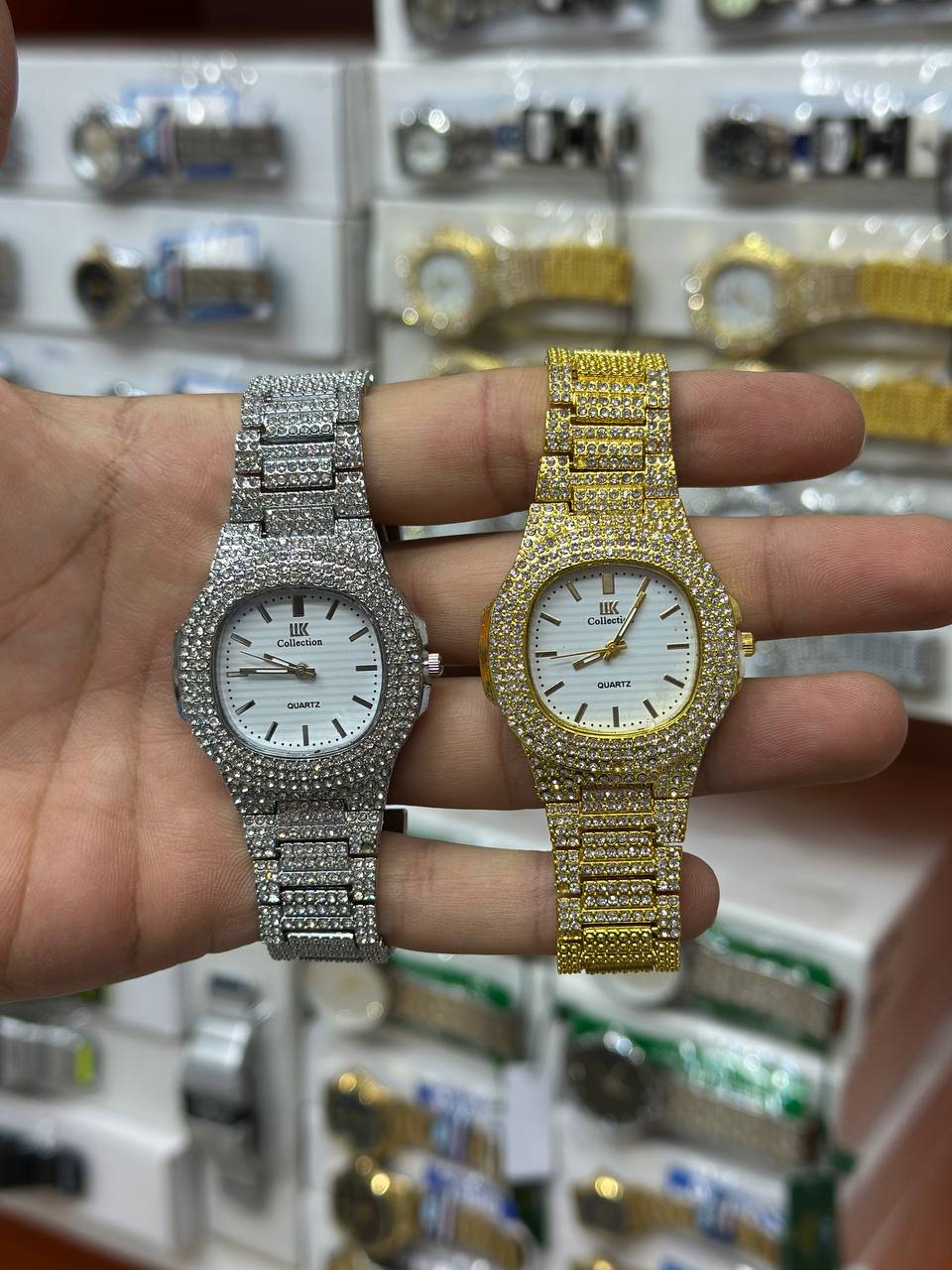 ساعت فول نگین زنانه طلایی و نقره ای